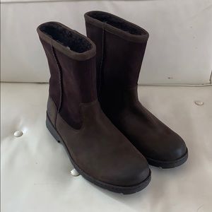 UGG Foerster Brown Suede SZ: 13 EEE